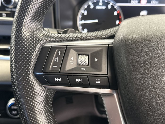 2023 Mitsubishi Outlander ES