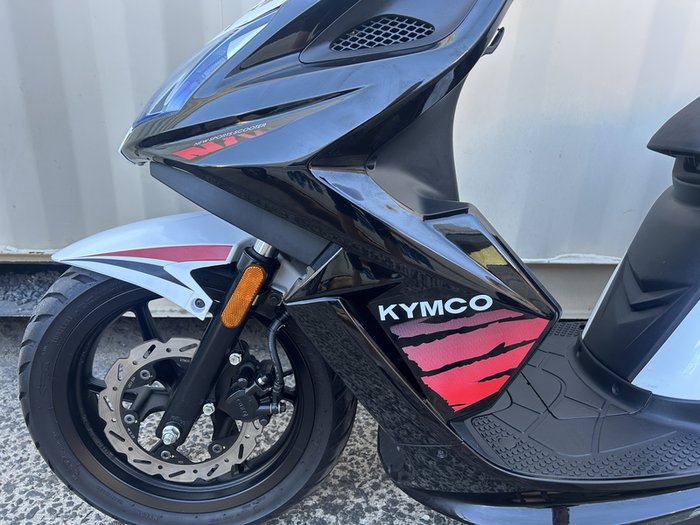 2021 KYMCO SUPER 8 50 SCOOTER BLACK