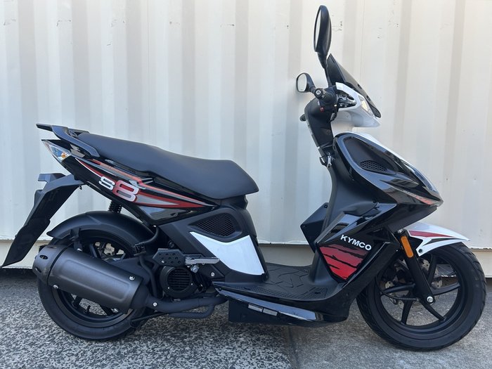 2021 KYMCO SUPER 8 50 SCOOTER BLACK