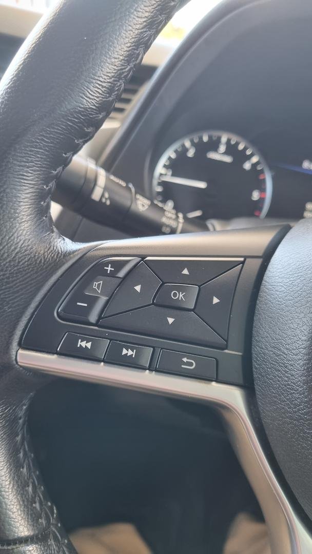 2020 Nissan Navara ST