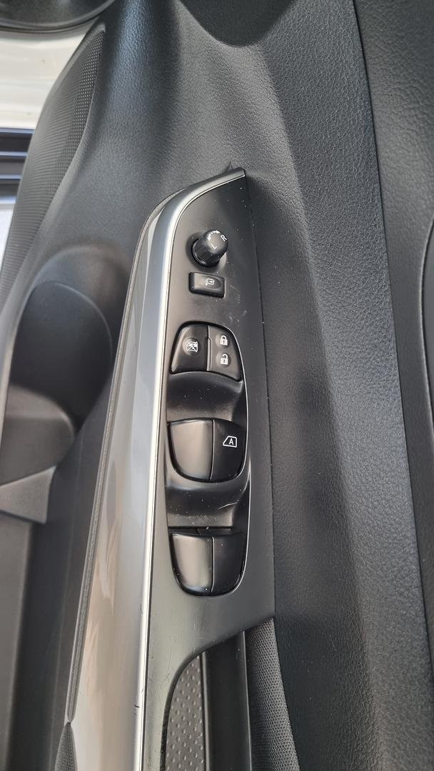 2020 Nissan Navara ST