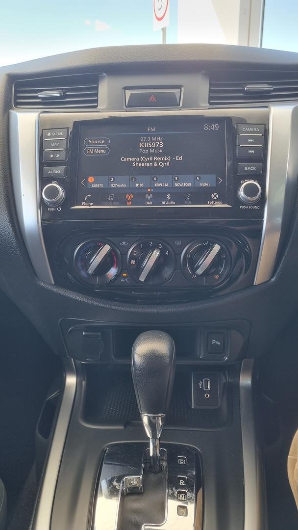 2020 Nissan Navara ST