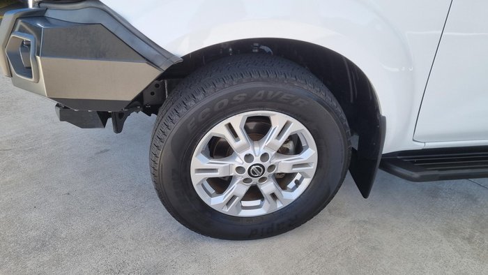 2020 Nissan Navara ST