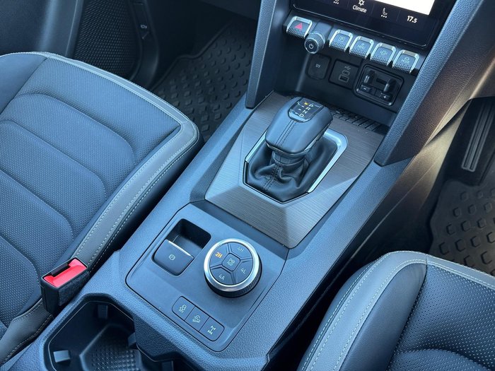 2025 Volkswagen Amarok TDI600 Style