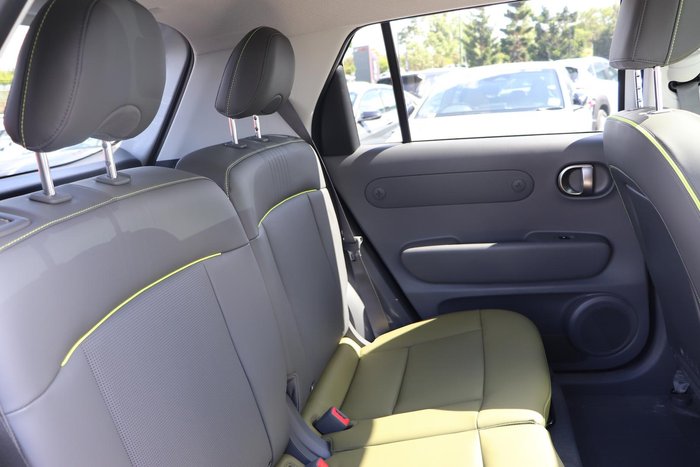 2025 Hyundai INSTER Cross