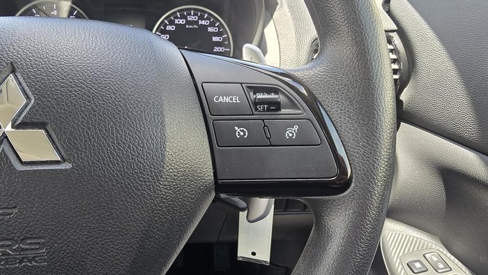 2023 Mitsubishi Eclipse Cross ES