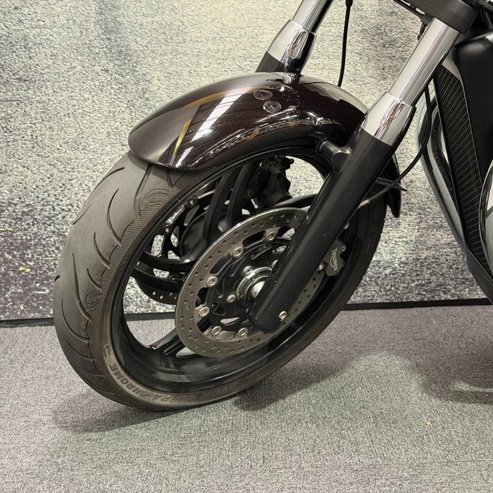 2011 Triumph THUNDERBIRD STORM (ABS) Black