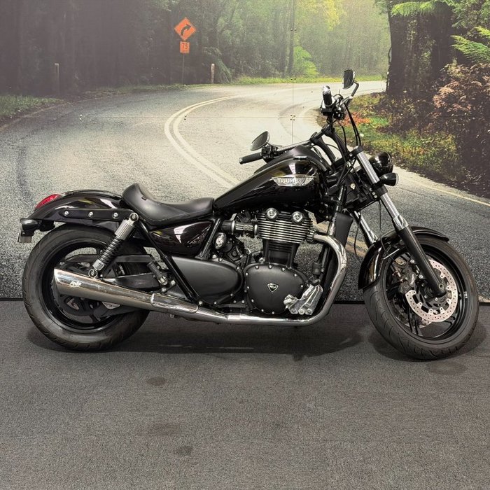 2011 Triumph THUNDERBIRD STORM (ABS) Black