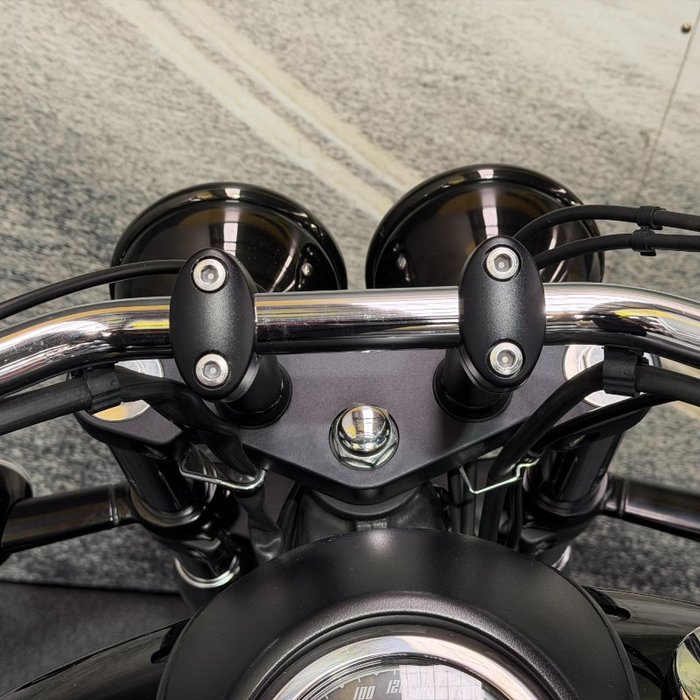 2011 Triumph THUNDERBIRD STORM (ABS) Black