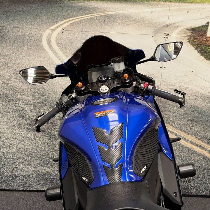 2022 Yamaha YZF-R7LA Blue