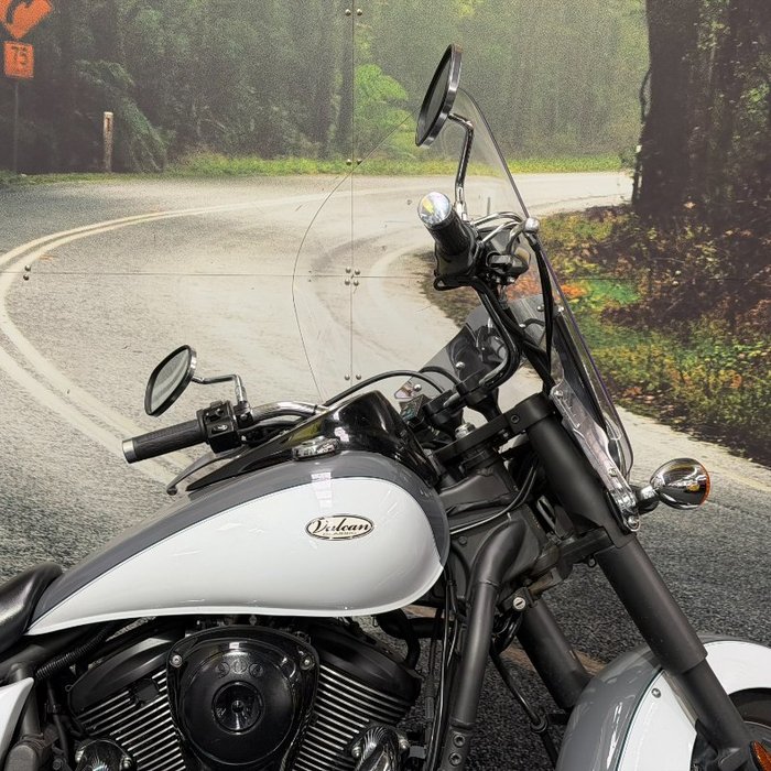 2021 Kawasaki VULCAN 900 (VN900) CLASSIC