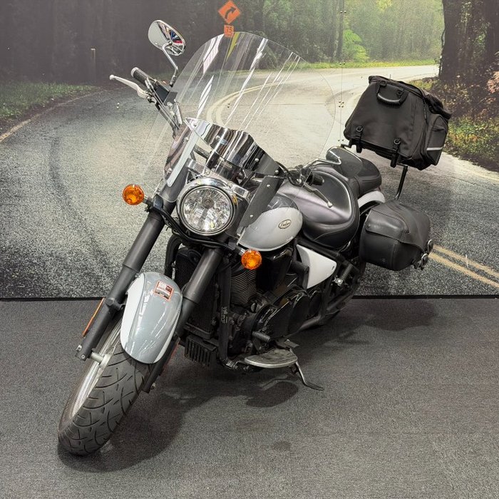 2021 Kawasaki VULCAN 900 (VN900) CLASSIC