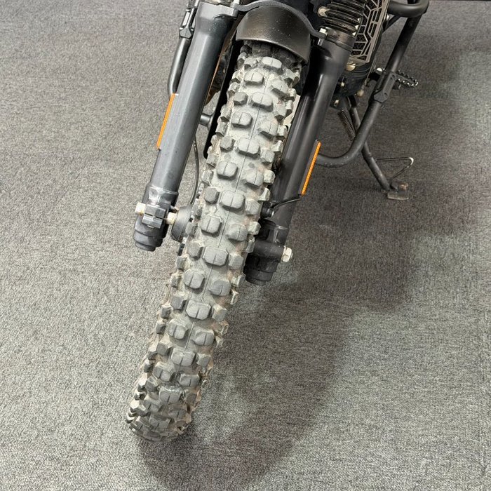2019 Royal Enfield HIMALAYAN GRAVEL GREY