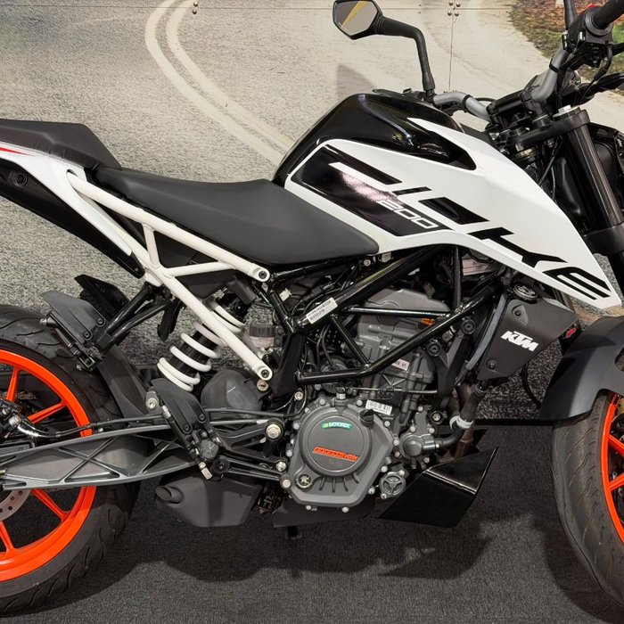 2020 Ktm 200 DUKE Black