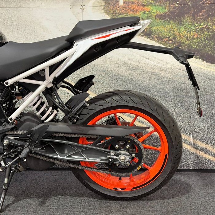 2020 Ktm 200 DUKE Black
