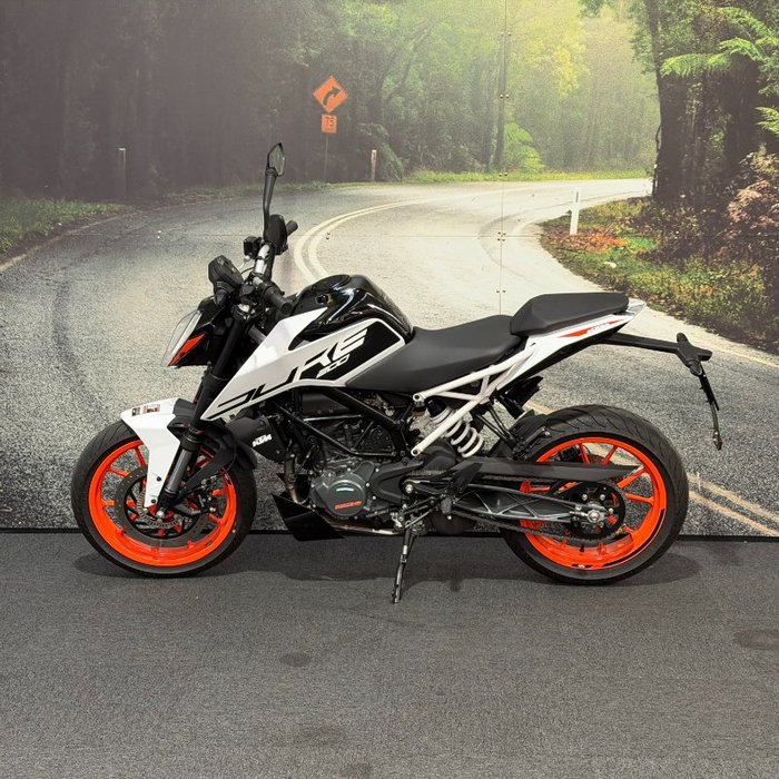2020 Ktm 200 DUKE Black