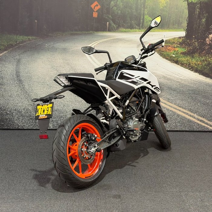 2020 Ktm 200 DUKE Black