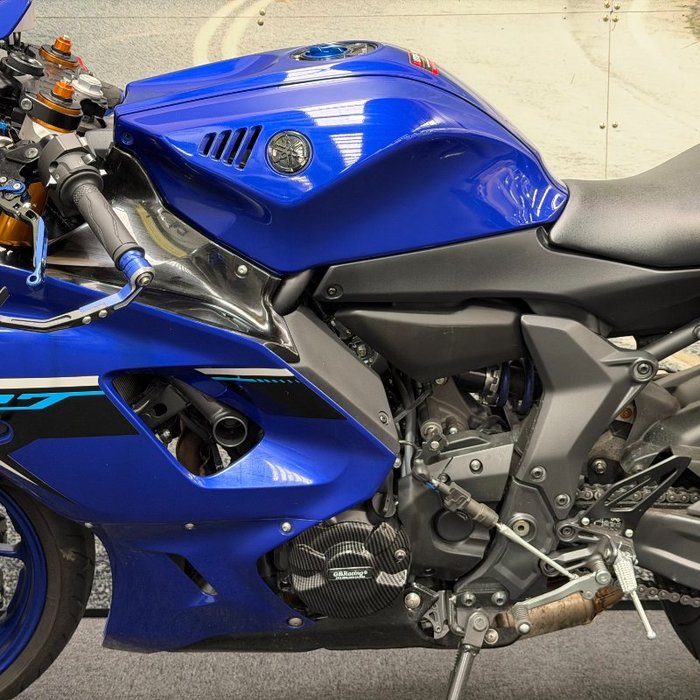 2025 Yamaha YZF-R7LA Blue
