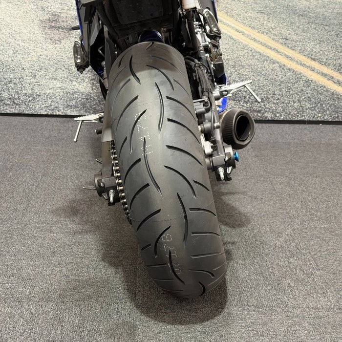 2025 Yamaha YZF-R7LA Blue