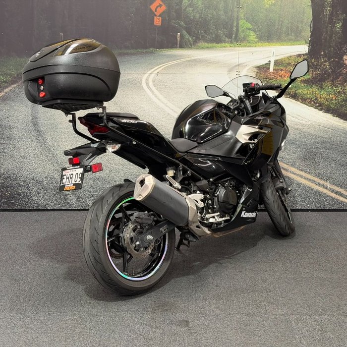 2018 Kawasaki NINJA 400 Black