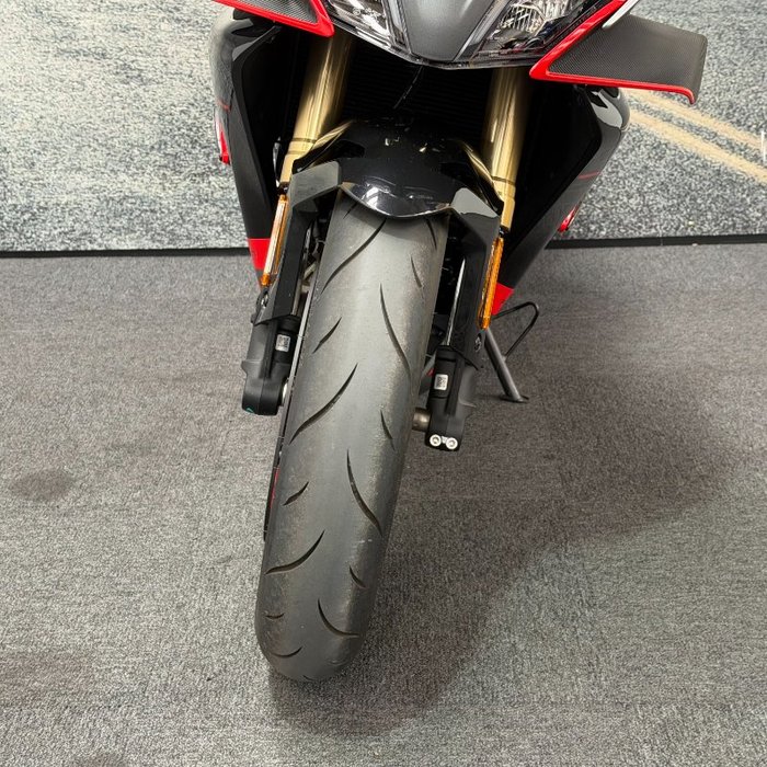 2024 CFMOTO 2024 Cf Moto 450CC 450SR ABS ROAD White