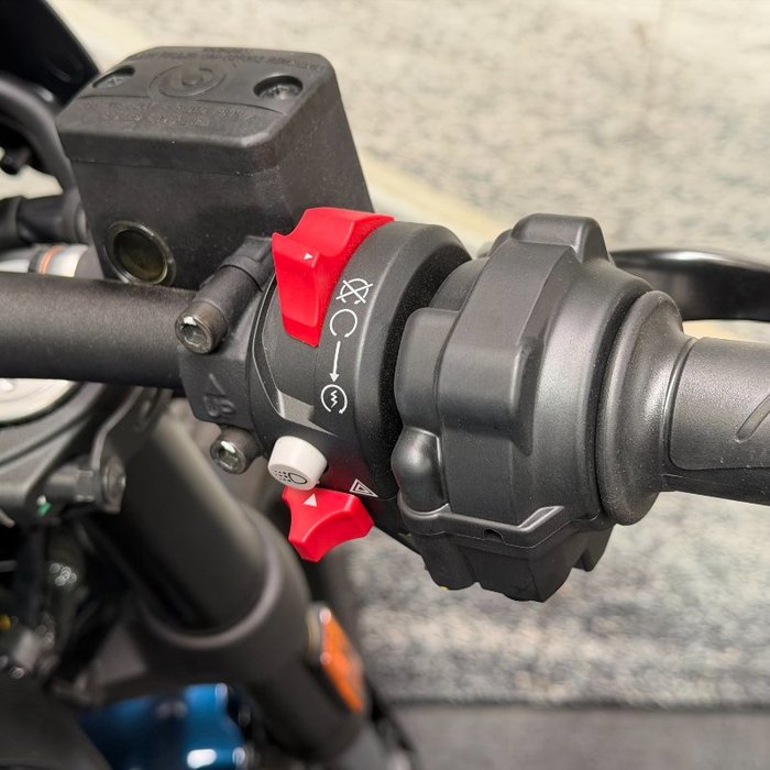 2024 DUCATI SCRAMBLER NIGHTSHIFT Blue