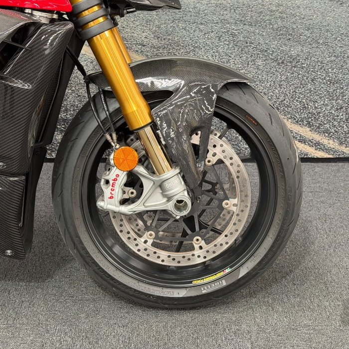 2021 DUCATI STREETFIGHTER V4 S Red