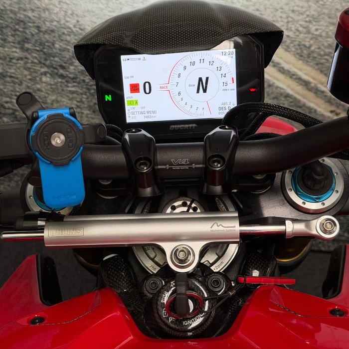 2021 DUCATI STREETFIGHTER V4 S Red