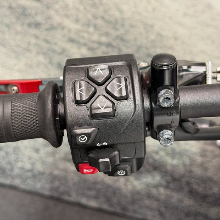 2021 Triumph TRIDENT 660 White