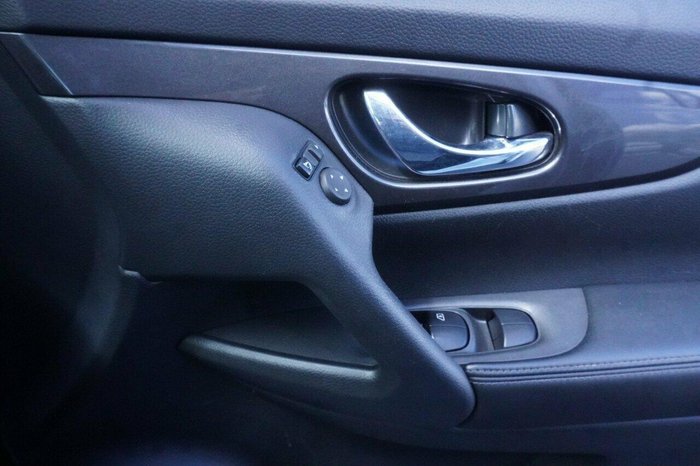 2021 Nissan X-TRAIL ST