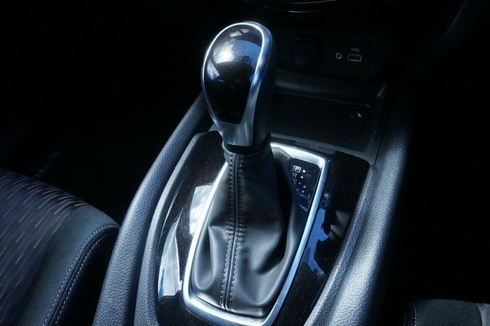 2021 Nissan X-TRAIL ST