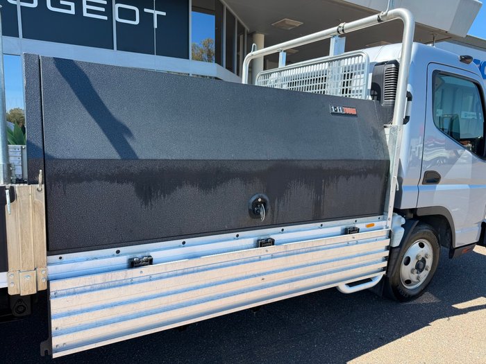 2022 Mitsubishi FUSO