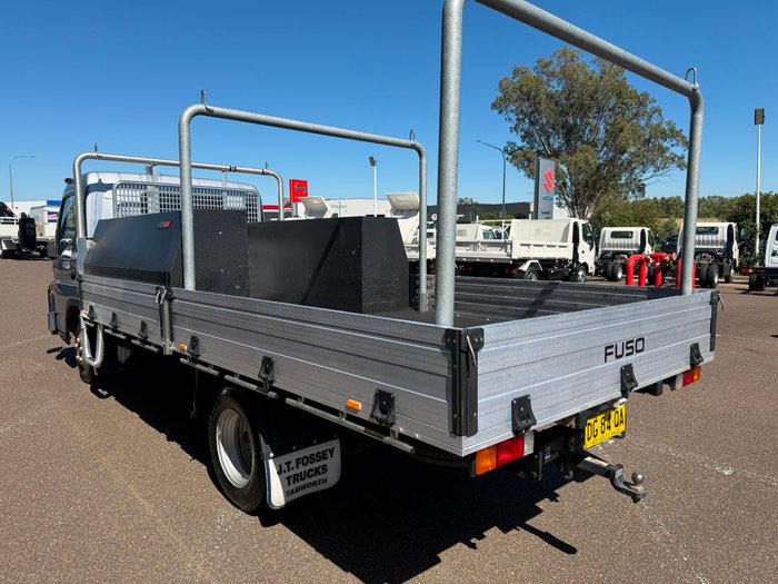 2022 Mitsubishi FUSO