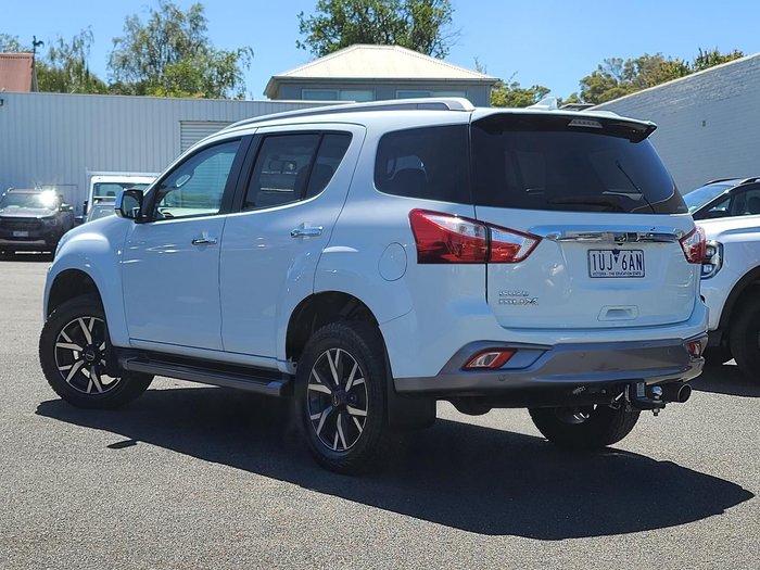 2021 Isuzu MU-X LS-T