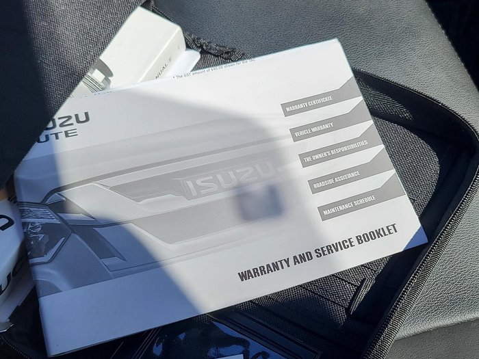 2021 Isuzu MU-X LS-T