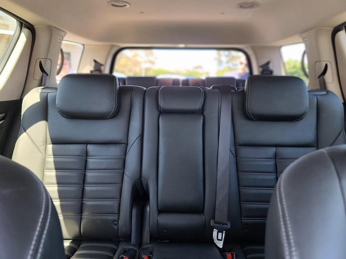 2021 Isuzu MU-X LS-T