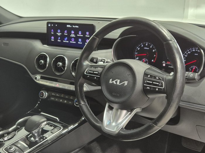 2022 Kia Stinger 330S