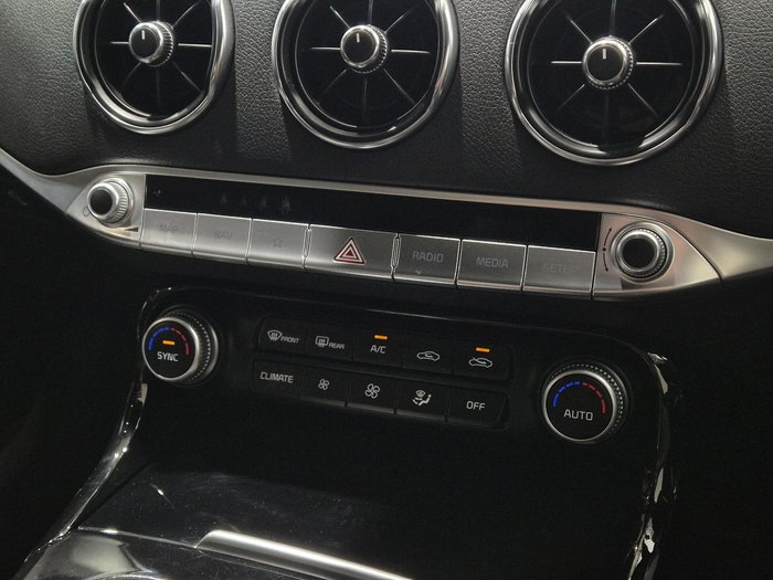 2022 Kia Stinger 330S