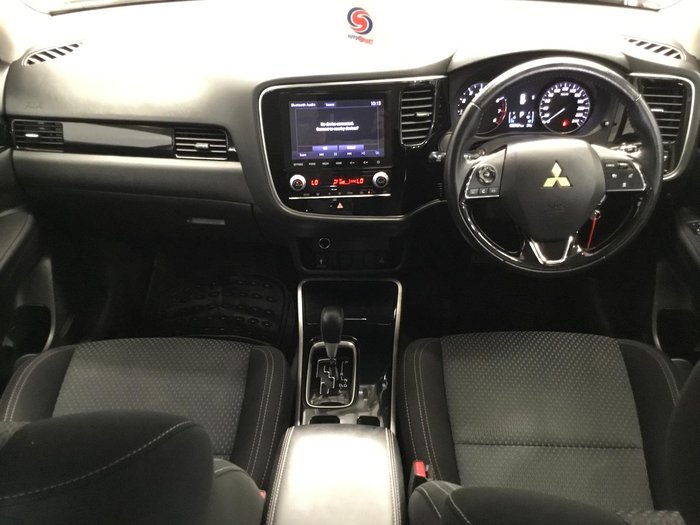 2021 Mitsubishi Outlander ES