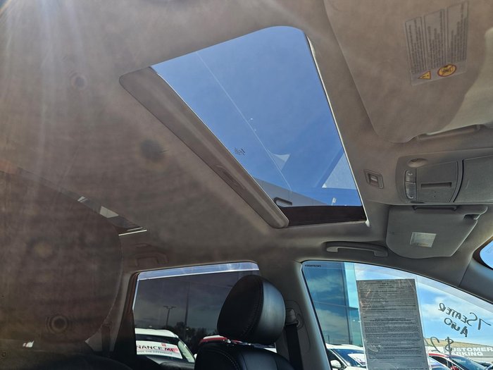 2017 Nissan Pathfinder ST-L