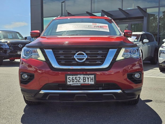 2017 Nissan Pathfinder ST-L