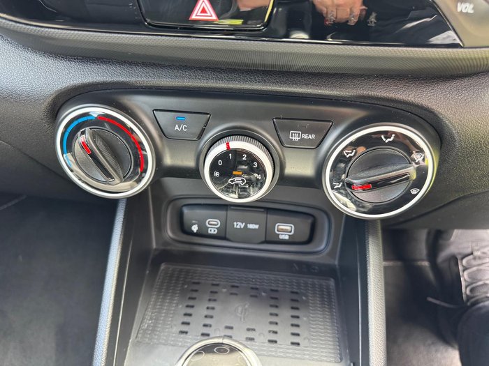 2023 Hyundai Venue Active