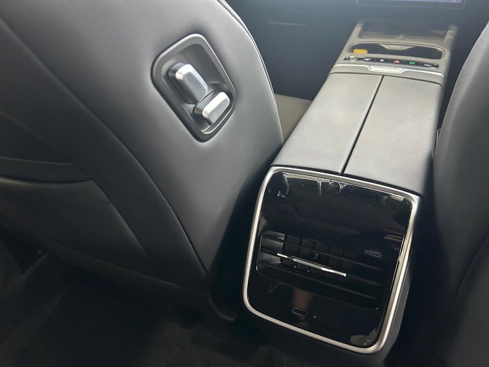 2025 Jaecoo J7 SHS Summit