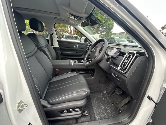 2025 Jaecoo J7 SHS Summit