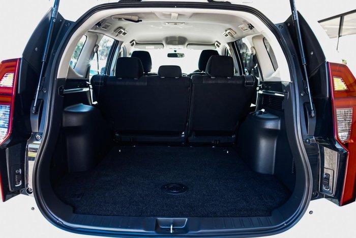 2021 Mitsubishi Pajero Sport GLX