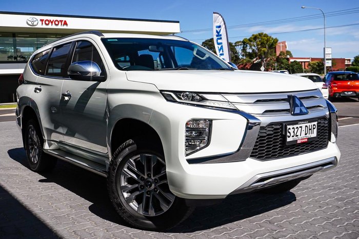 2021 Mitsubishi Pajero Sport GLX