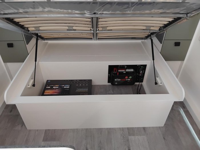 2025 New Age Caravans Manta Ray 16Ft Couples Embark My25 Full Composite