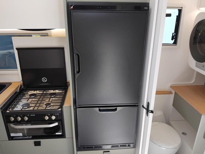 2025 New Age Caravans Manta Ray 16Ft Couples Embark My25 Full Composite