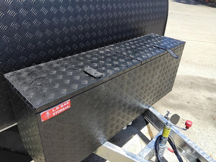 2025 New Age Caravans Manta Ray 16Ft Couples Embark My25 Full Composite