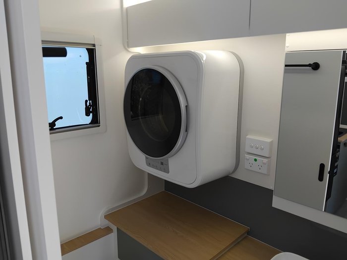 2025 New Age Caravans Manta Ray 16Ft Couples Embark My25 Full Composite